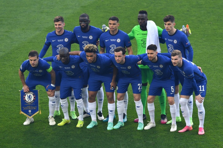 记者：齐尔克泽有可能会离队，曼联有信心从他身上收回转会费