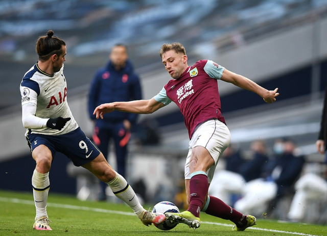 滕哈格：球员转会很正常，但最好别在一个转会窗放走四五人