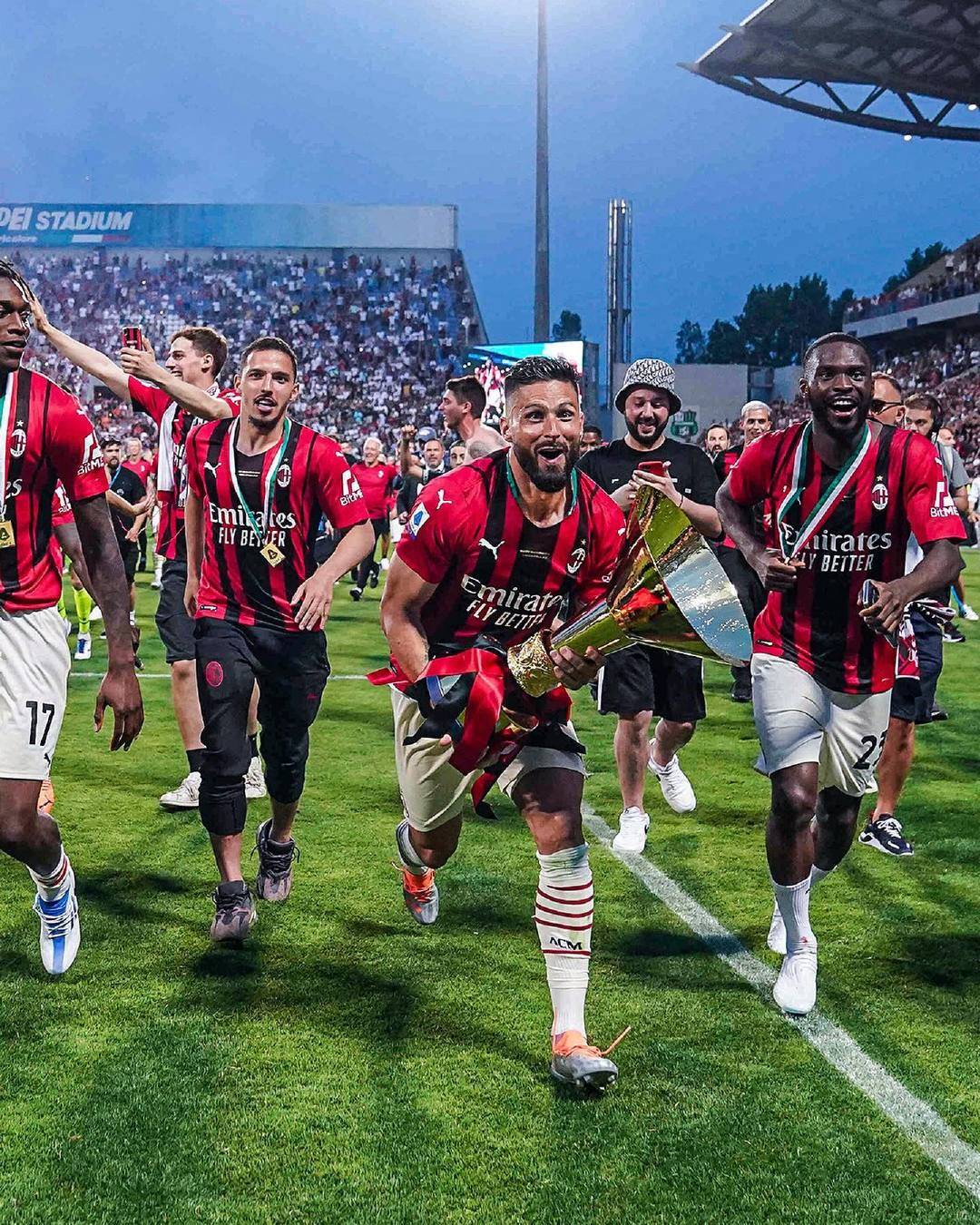 库里有望本周六复出战森林狼！勇士官方更新伤情：周四可参加训练