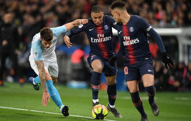 利物浦欧冠大名单：萨拉赫缺阵！范戴克领衔，维尔茨在列