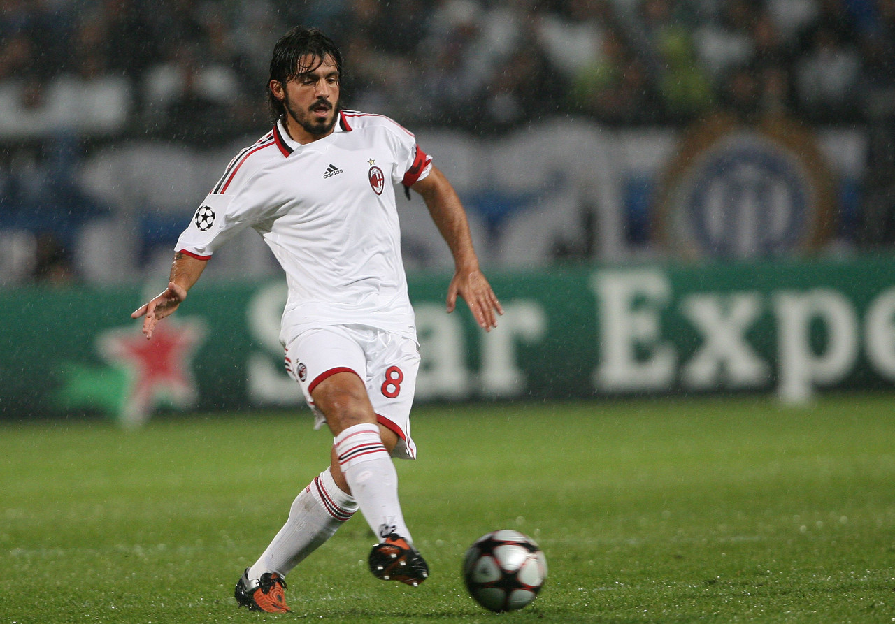 申花vs神户：米内罗、特谢拉首发，吴曦、马纳法出战（申花战神户：米内罗、特谢拉先发，吴曦、马纳法登场）