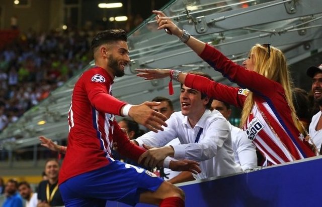 重庆铜梁龙“中超·重庆回来了”冲超庆典圆满举行（重庆铜梁龙“中超·重庆回来了”晋级庆典成功举办）