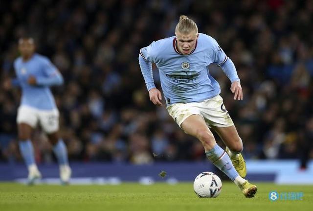 阿斯：贝蒂斯愿意为安东尼出2000万欧或租借，球员愿降薪回归