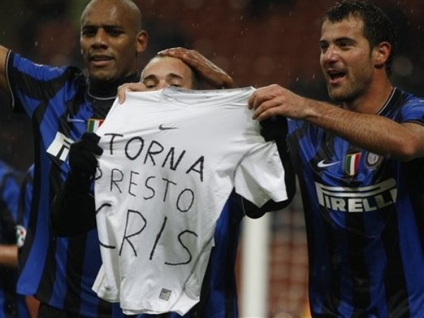 梅西社媒发文纪念世界杯夺冠三周年：世界冠军！转眼三年了（梅西社媒庆祝世界杯夺冠三周年：世界冠军，三年匆匆）